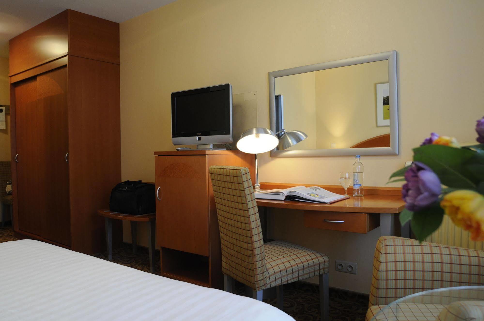 Acces Hotel Oostende Bagian luar foto