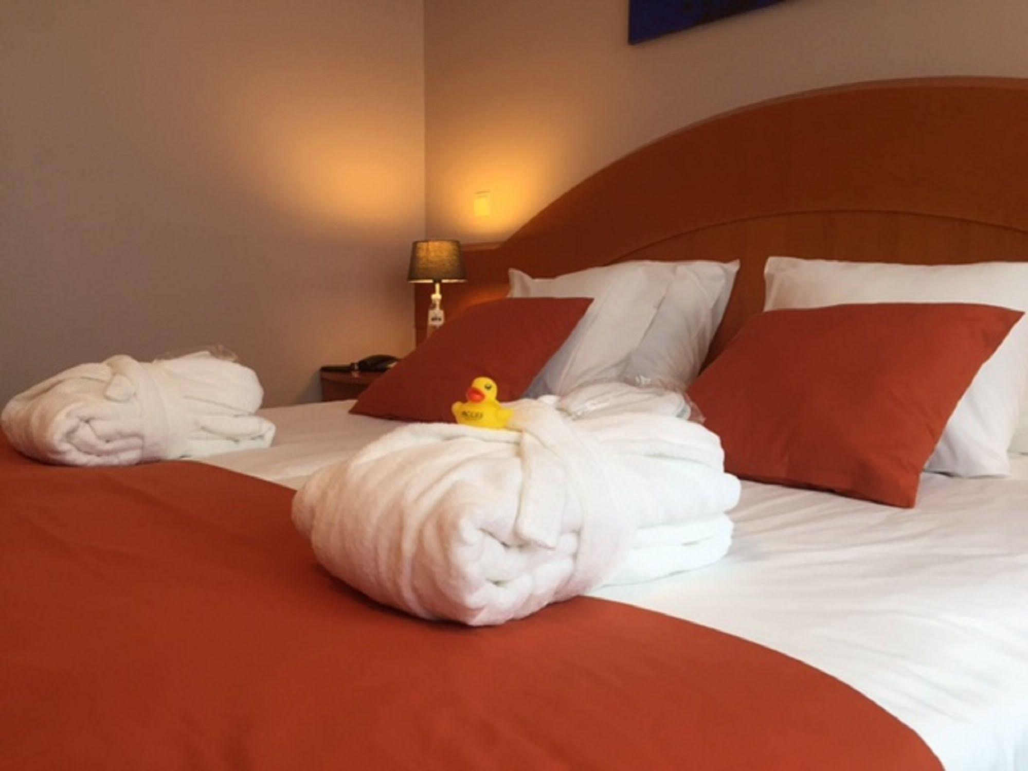 Acces Hotel Oostende Bagian luar foto